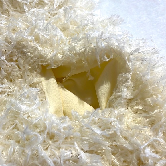 Love on a Hanger Ribbon Vest - Picture 7 of 10